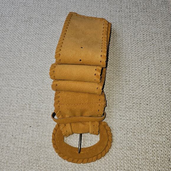 Free People Camel Suede Bohemian Belt with Lg Buckle 31-35 from Buckle to Holes - Picture 2 of 6